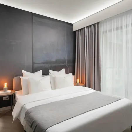 North By Urbanesq Cortina A Апартаменты *