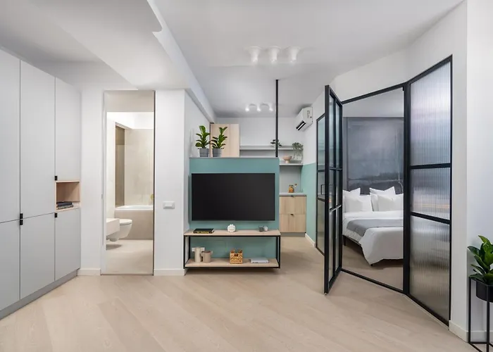 North By Urbanesq Cortina A Апартаменты *