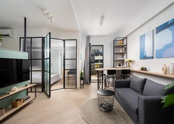 아파트 North By Urbanesq Cortina A 부쿠레슈티